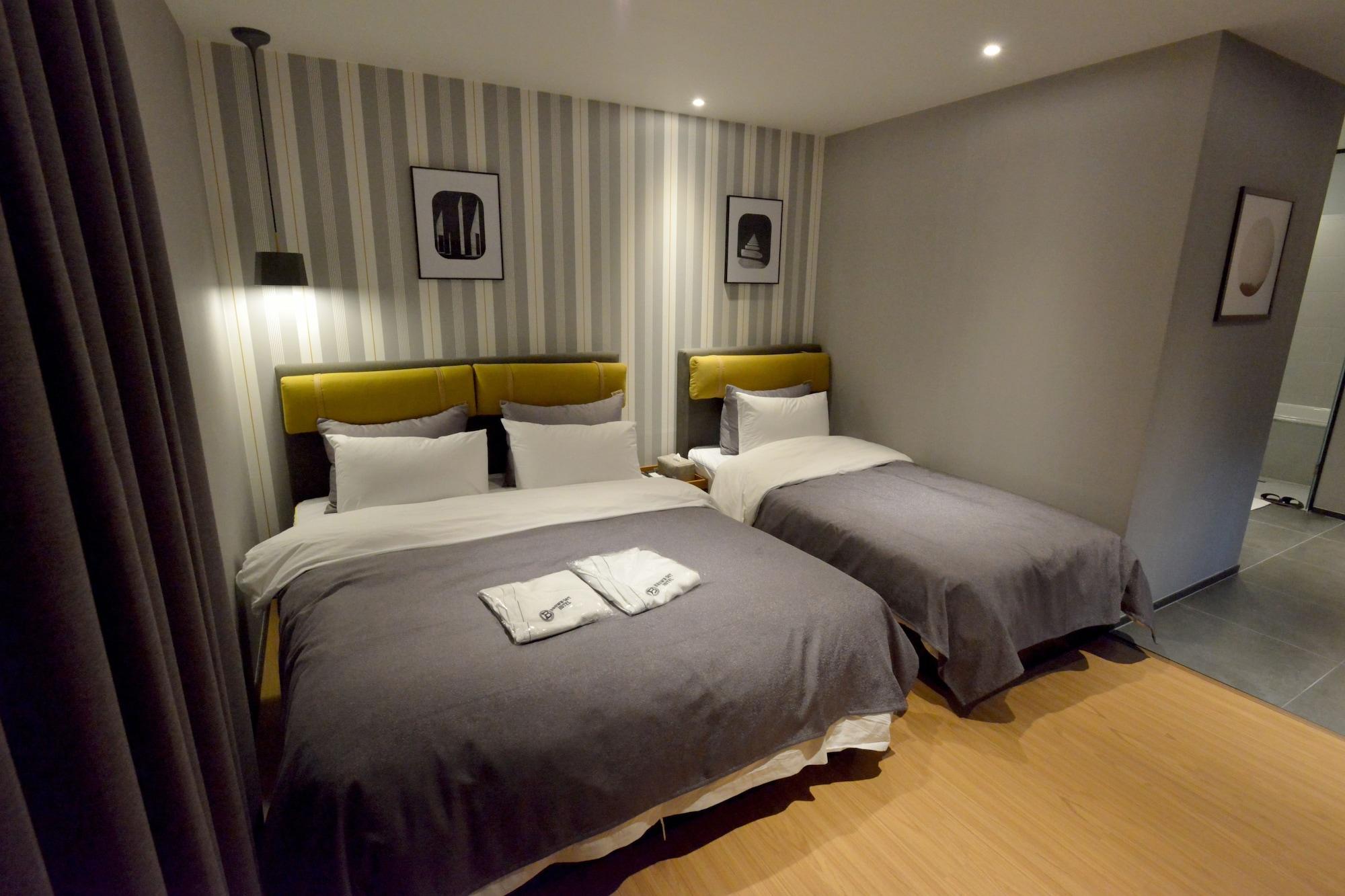 Brown Dot Hotel تَنوان المظهر الخارجي الصورة